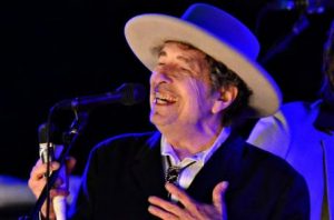 Lee más sobre el artículo Bob Dylan  ganó Premio Nobel de Literatura