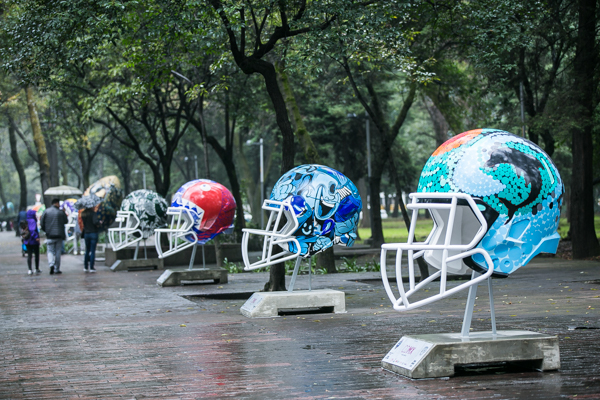 En este momento estás viendo Exposición “Ball Parade NFL 2016” en Paseo de la Reforma
