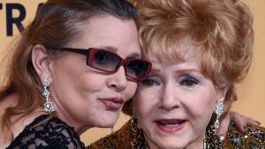 Lee más sobre el artículo Falleció la actriz Debbie Reynolds madre de Carrie Fisher