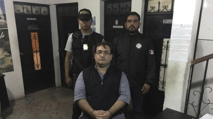 En este momento estás viendo Javier Duarte aceptaría la extradición a México