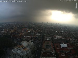 Lee más sobre el artículo Caos  en la Ciudad de México por tormenta