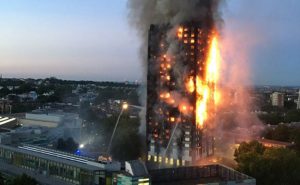 Lee más sobre el artículo Incendio en un edificio en Londres