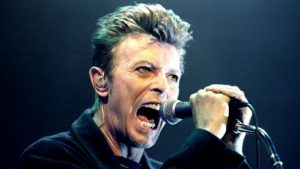 Lee más sobre el artículo David Bowie supera las mil millones de reproducciones en Spotify