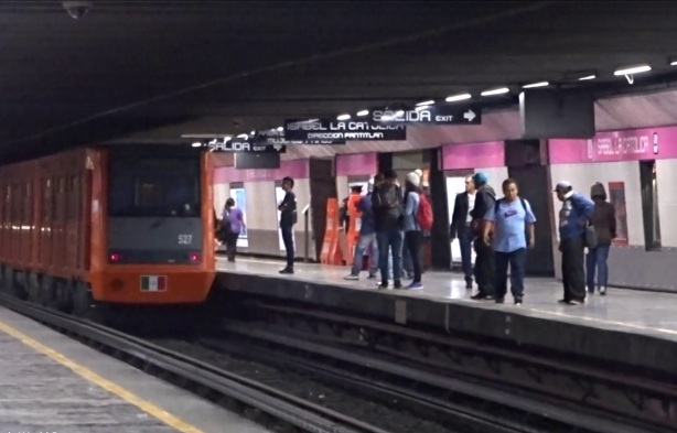 En este momento estás viendo Cambian ubicación de vagones para mujeres en la Linea 1 del Metro