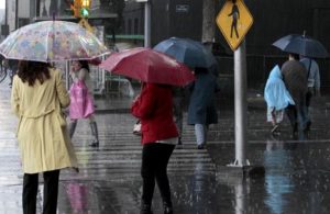 Lee más sobre el artículo Alerta amarilla en la Ciudad de México por pronóstico de vientos fuertes y lluvia