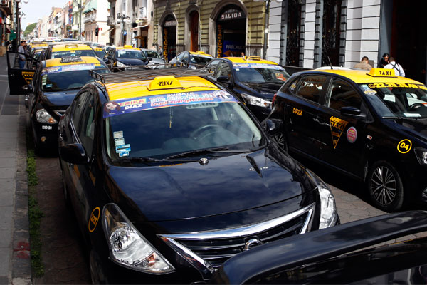 En este momento estás viendo Pedirán Antecedentes No Penales a los taxis en Puebla