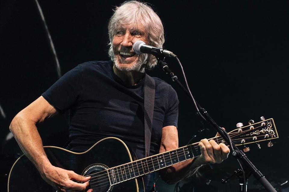 En este momento estás viendo Cancelan transmisión de conciertos de Roger Waters en Alemania