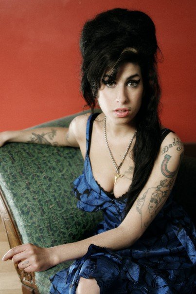 En este momento estás viendo Banda de Amy Winehouse presentará el show “Amy Lives” en México