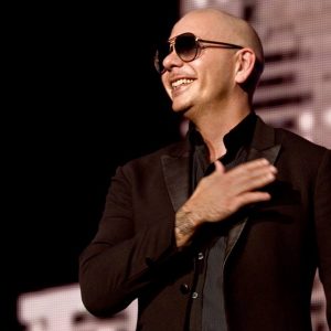 Lee más sobre el artículo Pitbull ofrecerá concierto gratuito en Miami