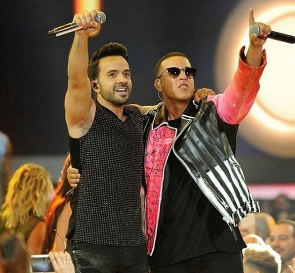 En este momento estás viendo Luis Fonsi y Daddy Yankee actuarán en los  Grammy