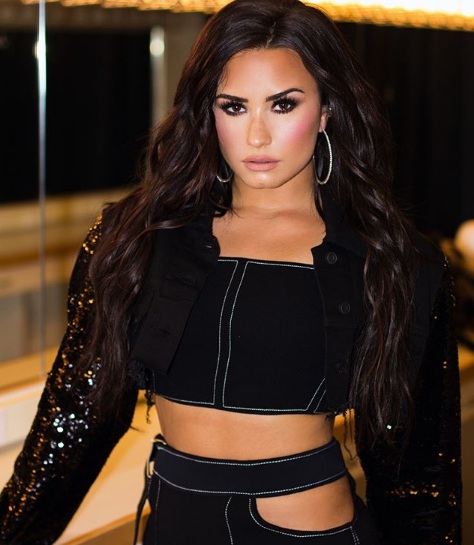 En este momento estás viendo Demi Lovato ofrecerá terapias motivacionales en su gira