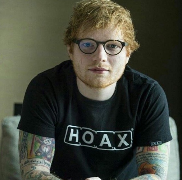 En este momento estás viendo Ed Sheeran anunció que se comprometió con su novia