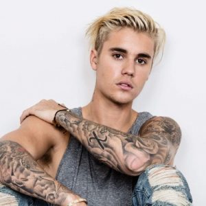 Lee más sobre el artículo Abre sus puertas exposición de Justin Bieber en Canadá