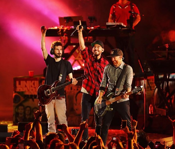 En este momento estás viendo Linkin Park venderá instrumentos para obras de caridad