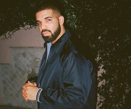 En este momento estás viendo Drake rompe récords en streaming con su nuevo álbum “Scorpion”