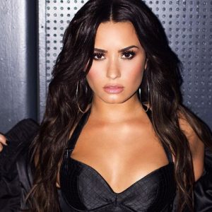 Lee más sobre el artículo Demi Lovato cancela sus conciertos en México