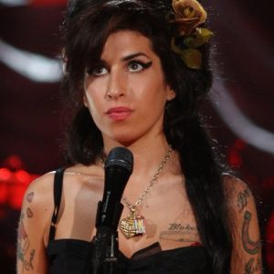Lee más sobre el artículo Amy Winehouse regresará a los escenarios como un holograma