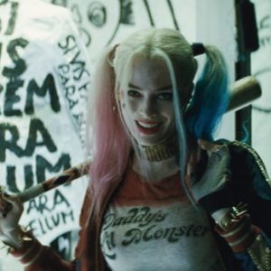 Lee más sobre el artículo Margot Robbie revela título de la película de Harley Quinn
