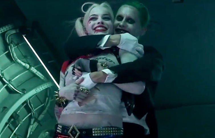 En este momento estás viendo Warner Bros podría cancelar película del Joker y Harley Quinn