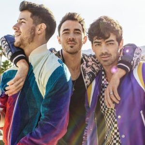 Lee más sobre el artículo Jonas Brothers anuncian su regreso a la música