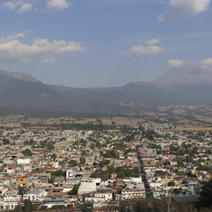 Lee más sobre el artículo Popocatépetl envuelve a vecinos entre cenizas y enfermedades