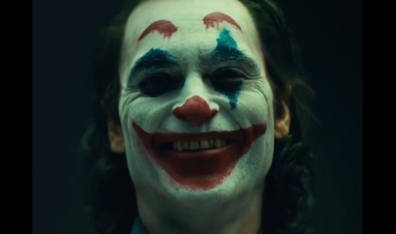 En este momento estás viendo Lanzan primer póster de “Joker”