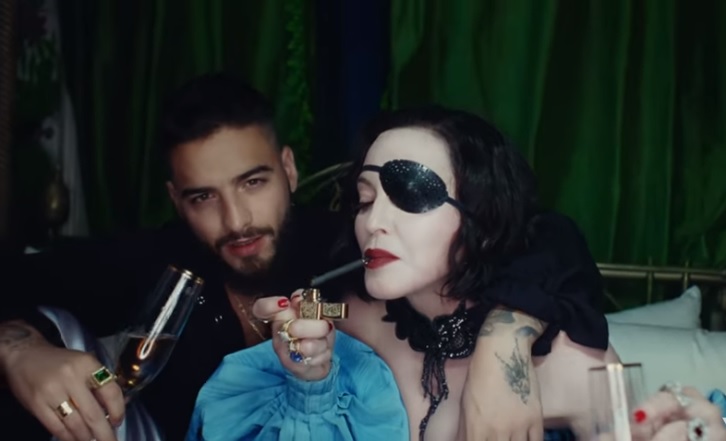 En este momento estás viendo Madonna estrena el video de “Medellín” junto a Maluma