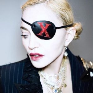 Lee más sobre el artículo Madonna cantará junto a Maluma en los Billboard Music Awards