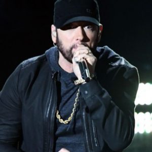 Lee más sobre el artículo Eminem cantó por sorpresa en los premios Oscar