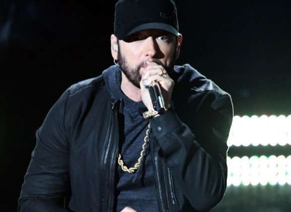 En este momento estás viendo Eminem cantó por sorpresa en los premios Oscar