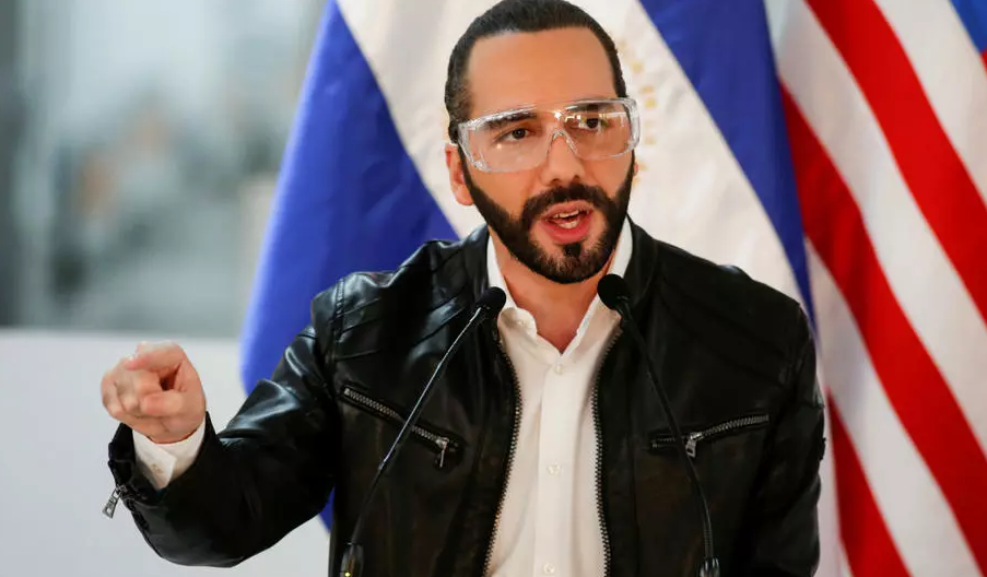 En este momento estás viendo Popularidad de presidente de El Salvador repunta, revela encuesta
