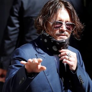 Lee más sobre el artículo Johnny Depp demanda a un diario británico por difamación