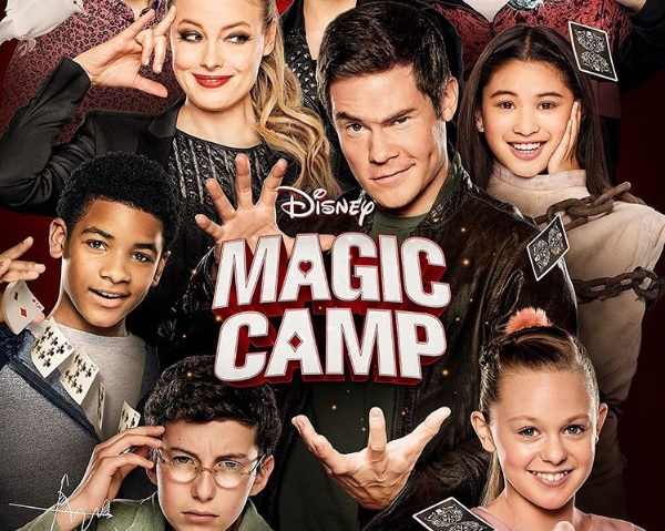 En este momento estás viendo Disney+ lanza trailer de su nueva película “Magic Camp”