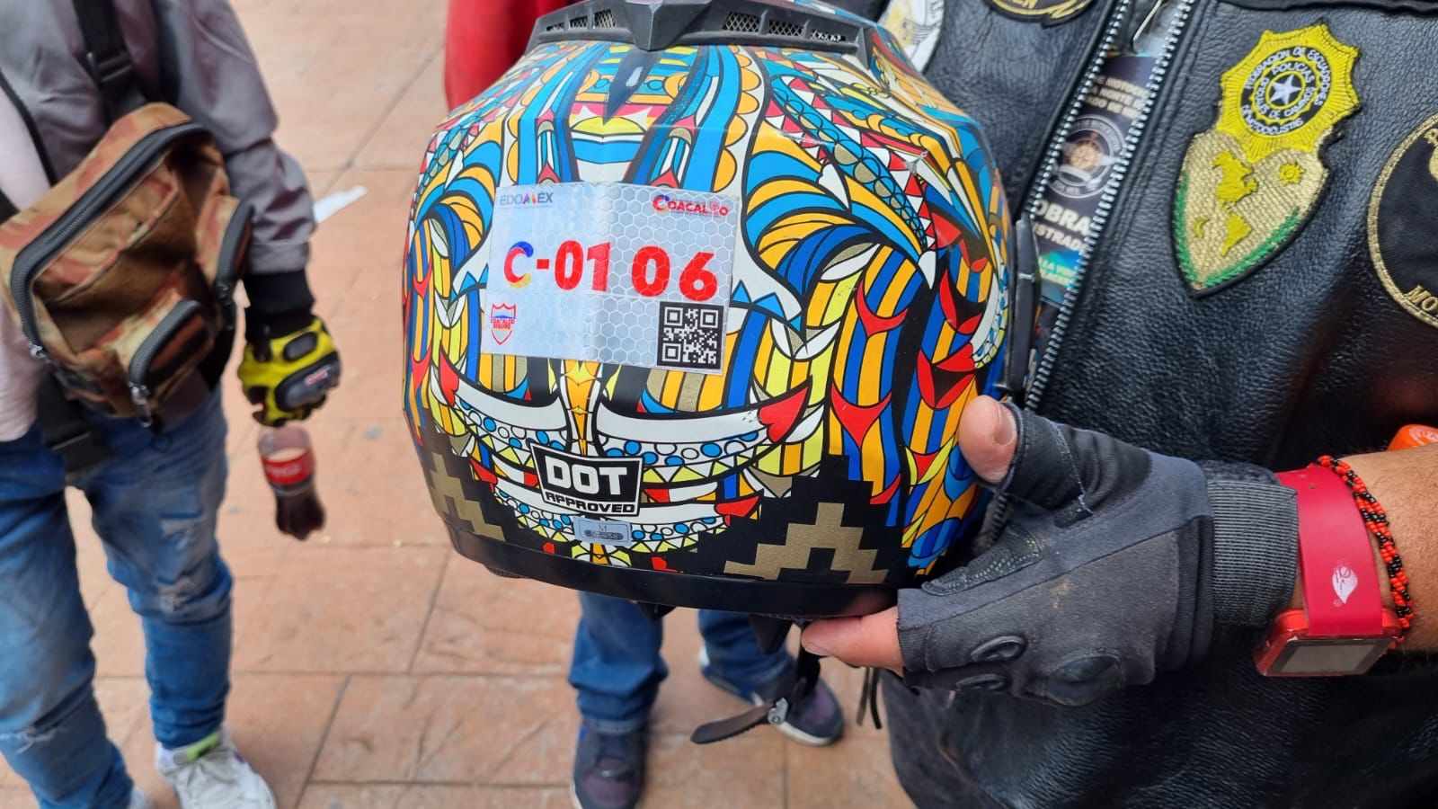 En este momento estás viendo Unión de Motociclistas de EdoMéx rechazan doble emplacamiento y etiquetado ilegal de casco en Coacalco
