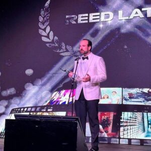 Lee más sobre el artículo Obtiene Núcleo Comunicación 3 Reed Latino Awards